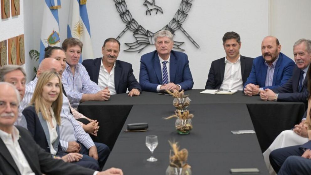 Gobernadores alineados en el peronismo se reunirán a analizar la reforma laboral