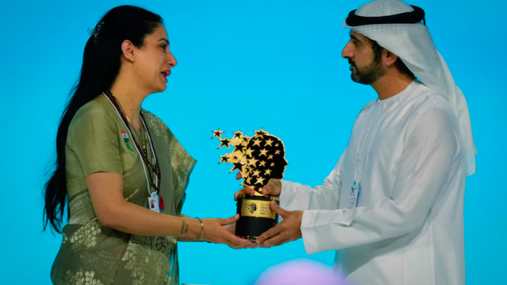 La ganadora, Rouble Nagi, fundó más de 600 institutos educativos en la India