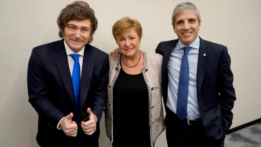 En plena revisión del FMI, el BCRA le pagó con reservas uno de los vencimientos pendientes.