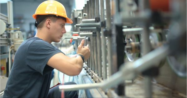 Actividad económica en Argentina crece 1% en marzo tras caída