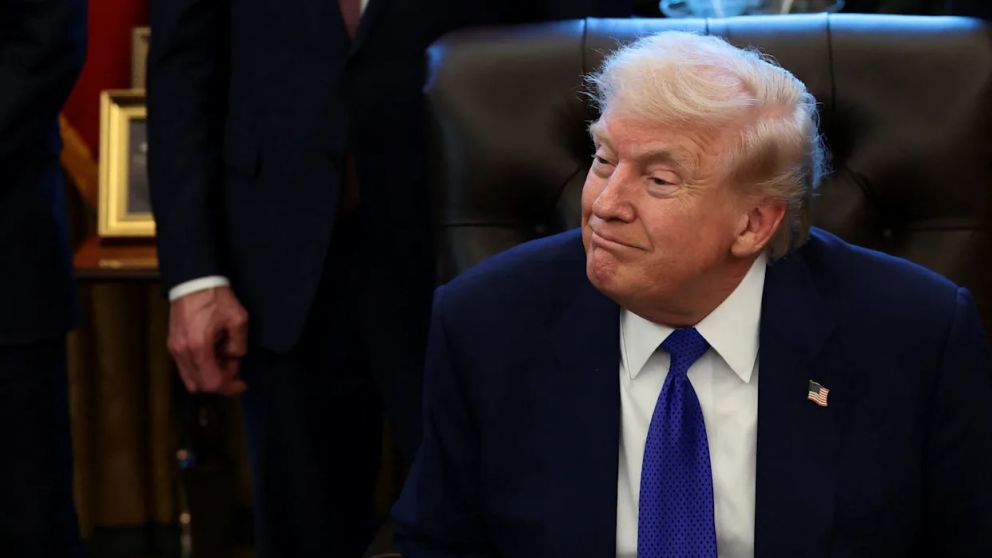 Trump irrumpi� en el Super Bowl con un mensaje pol�tico desde Truth Social