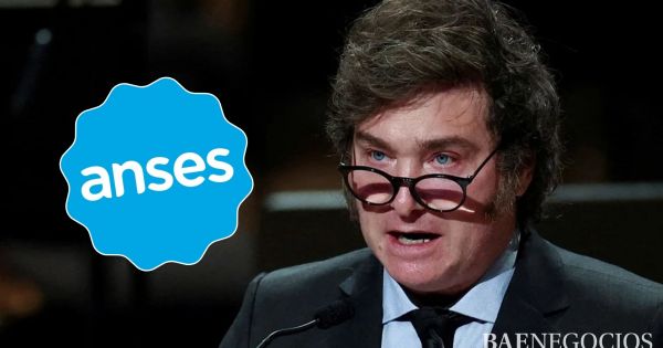 Jubilaciones suben 3,38% en mayo y bono de $70.000 eleva la mínima a $463.174,10