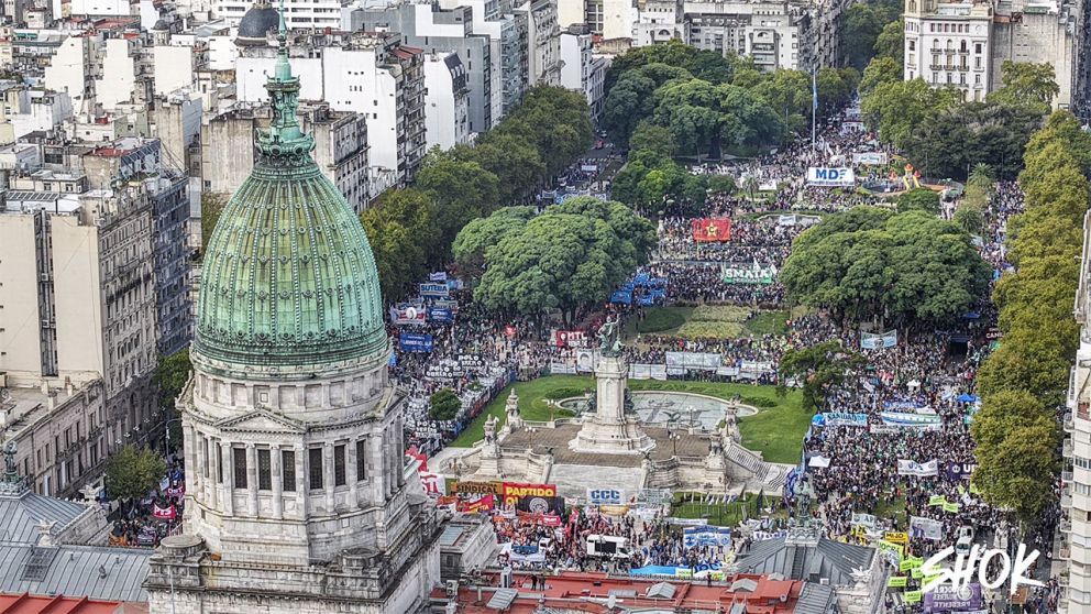CGT, CTA, Kicillof, La C�mpora y organizaciones de izquierda se movilizar�n contra la reforma laboral