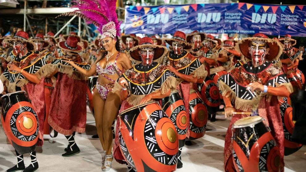 Carnaval, la historia de una fiesta que combina música y danzas en América latina