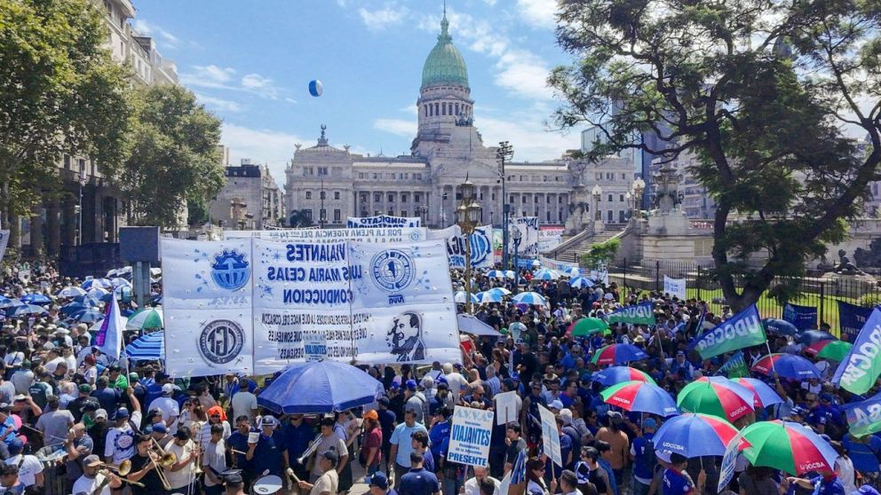 Paro nacional del 27 de febrero: gremios confirman medidas contra la reforma laboral