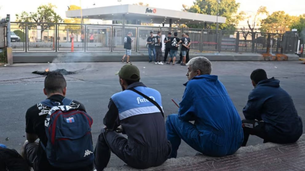Historias detr�s de los trabajadores despedidos de Fate