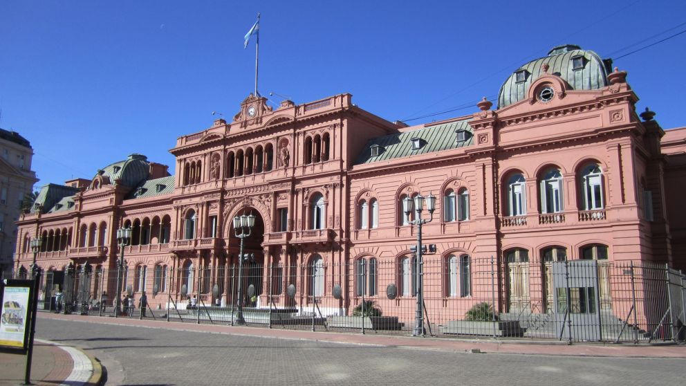 El Gobierno afronta una semana con definiciones políticas y económicas que pueden marcar el rumbo de los próximos meses.