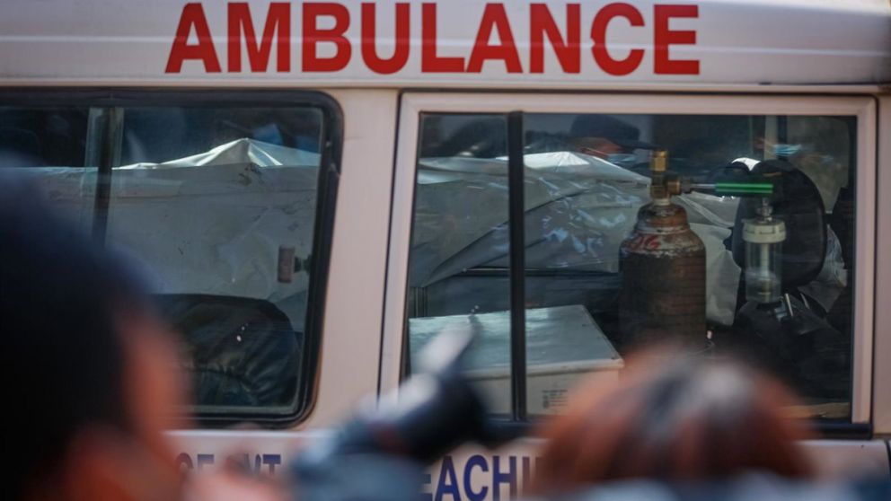 Trágico accidente en Nepal: al menos 20 muertos al caer un autobús a un río