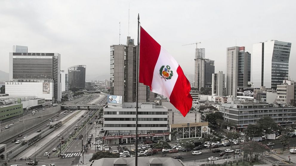 La econom�a peruana trasciende la pol�tica interna: creci� un 3,4% en 2025