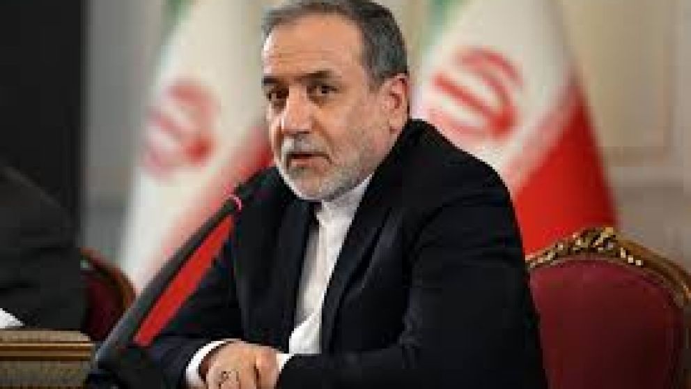El ministro de Asuntos Exteriores de Irán, Abbas Araqchi, criticó la postura de Estados Unidos en el reciente ataque