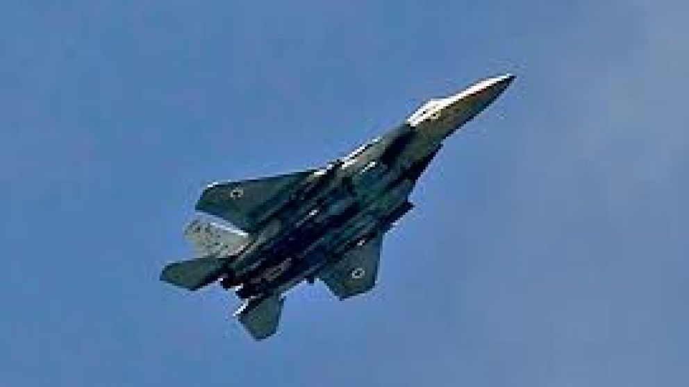 Israel lanzó el mayor ataque aéreo de su historia: 200 aviones bombardearon 500 objetivos en Irán