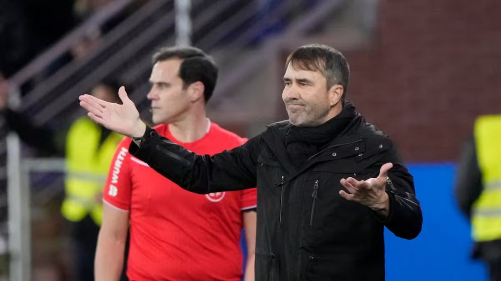 Stefano Di Carlo confirmó la llegada de Eduardo Coudet como nuevo entrenador de River y anunció su presentación oficial para este miércoles al mediodía.