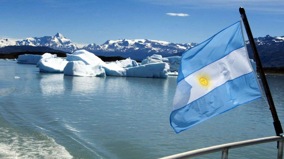 Qué es el Acuerdo de Escazú y cómo afecta el debate de la Ley de Glaciares en el Congreso