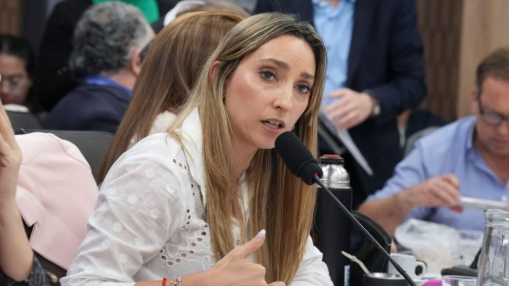 El nuevo sistema de Cobro con Transferencia (CCT) del BCRA fija límites a la relación cuota/ingreso y estandariza los mecanismos de débito automático.