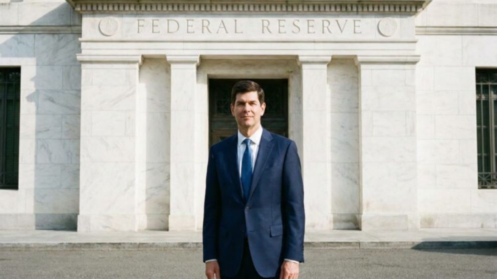 Trump nominó en forma oficial a Kevin Warsh para liderar la Fed