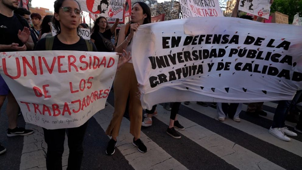 Paro universitario nacional desde el 16 de marzo: docentes reclaman aplicar la Ley de Financiamiento y una recomposición salarial