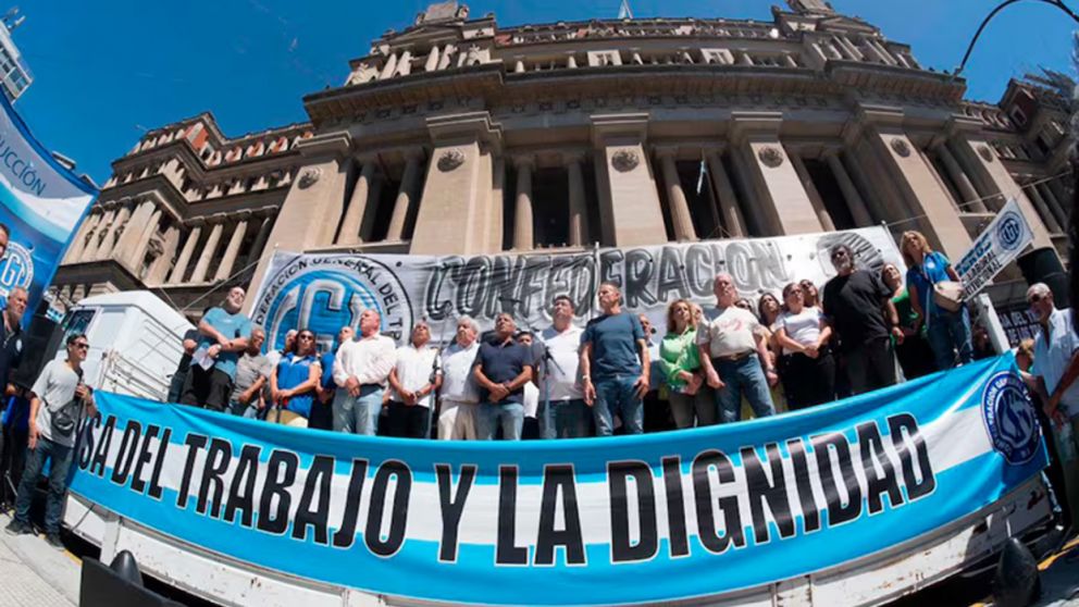 "Hay una gran cantidad de puntos en la reforma que son inconstitucionales", remarcaron desde la CGT
