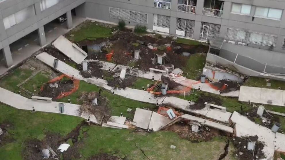 Se destinaron efectivos del Cuerpo de Bomberos y de la Policía para que el operativo sea lo más seguro posible