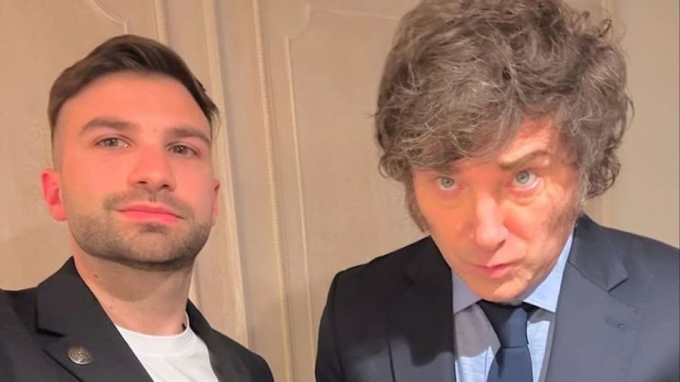 El peritaje al celular de Mauricio Novelli halló un borrador del acuerdo entre Javier Milei y Hayden Davis.