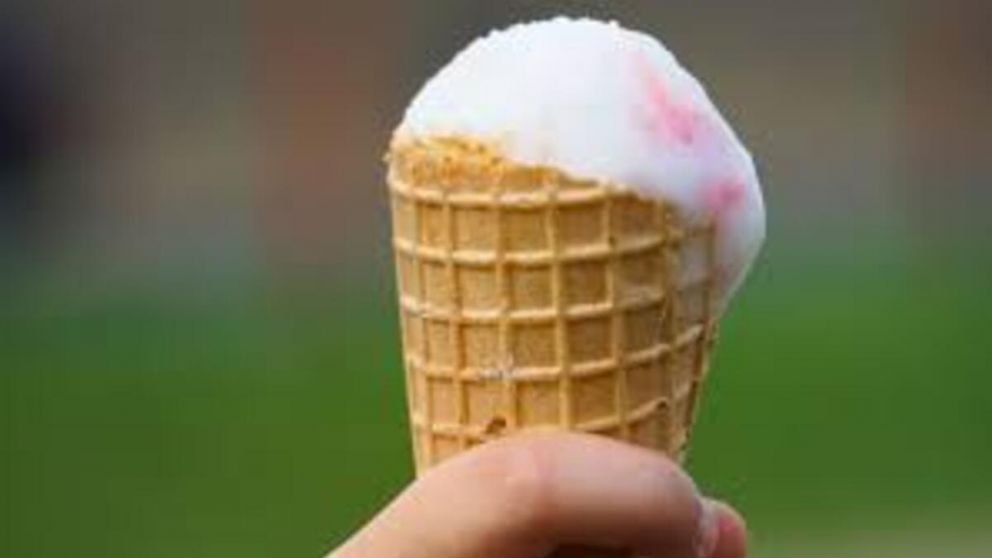 Ni casualidad ni capricho: qué dice la psicología de quienes piden siempre el mismo gusto de helado