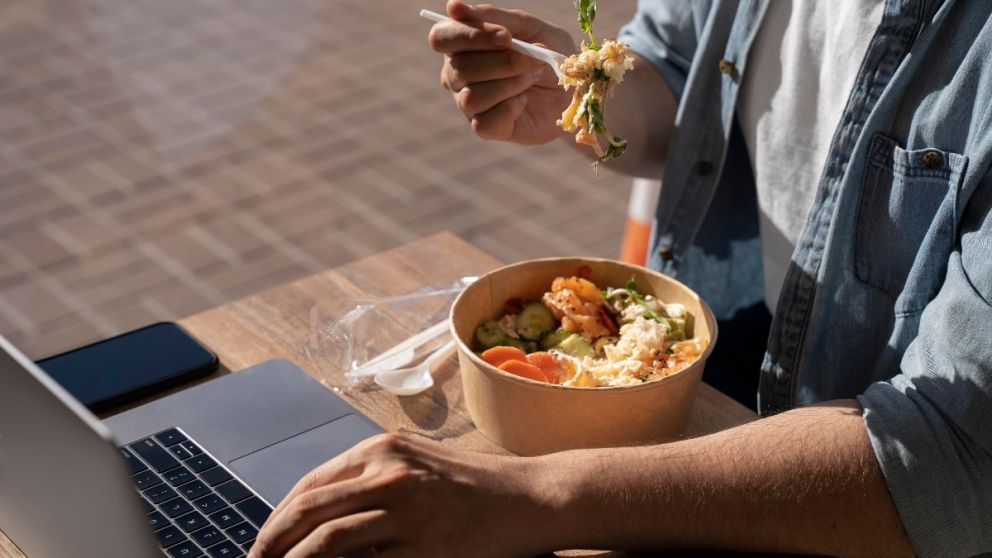 Ocho de cada diez argentinos se manifiesta a favor de recibir un aporte de su empleador para la alimentación