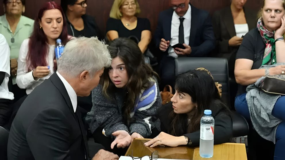 El abogado Fernando Burlando adelant� que pedir� penas de 20 a 25 a�os de prisi�n para los acusados en el juicio por la muerte de Diego Maradona