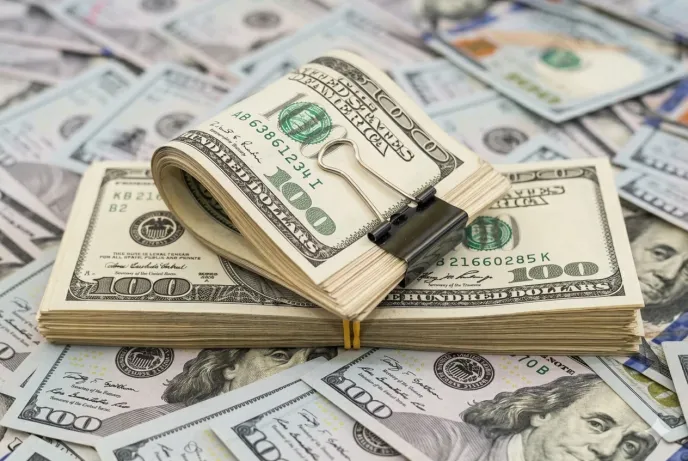 Los 6 factores que explican la suba del dólar