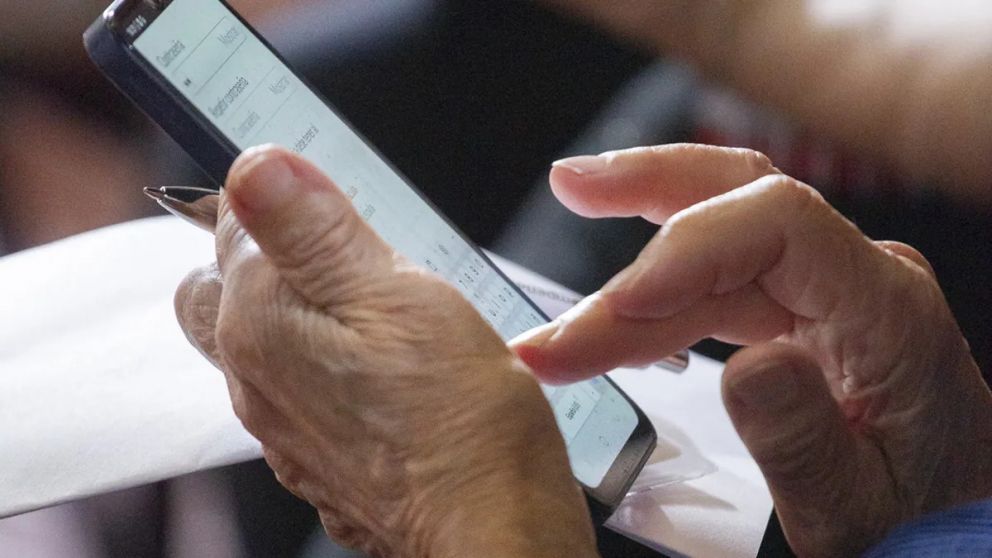 El PAMI advirti� sobre cobros indebidos en consultas m�dicas y record� que las prestaciones incluidas en la cartilla deben brindarse sin pagos extra para jubilados y pensionados
