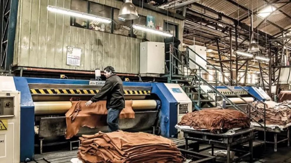 La curtiembre de los Galper�n eval�a trabajar m�s en Asia