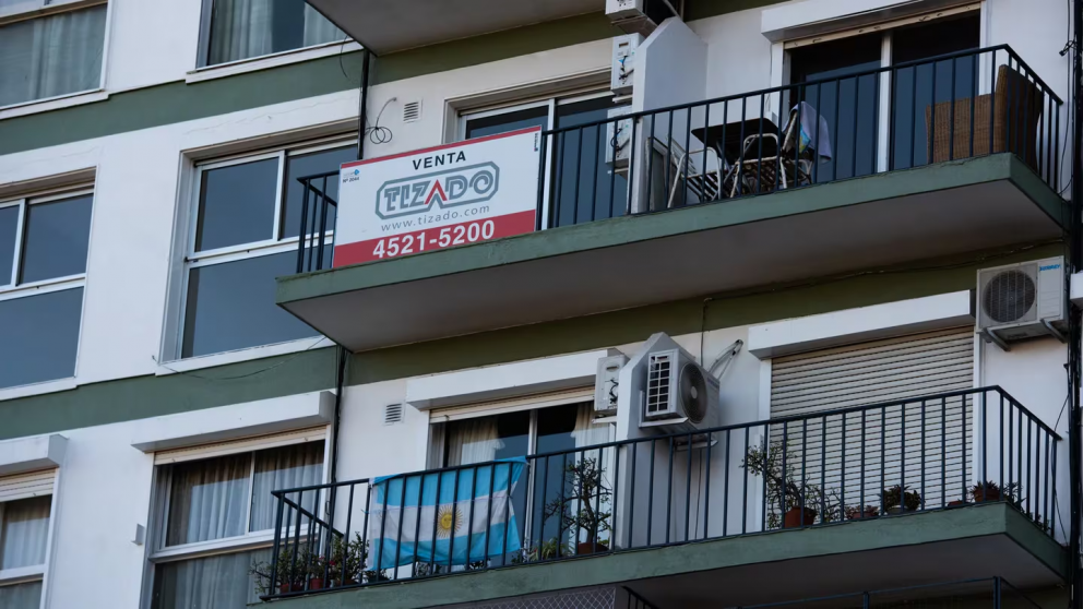 Compraventa de inmuebles en CABA cayó en febrero y se redujo fuerte el uso de créditos hipotecarios