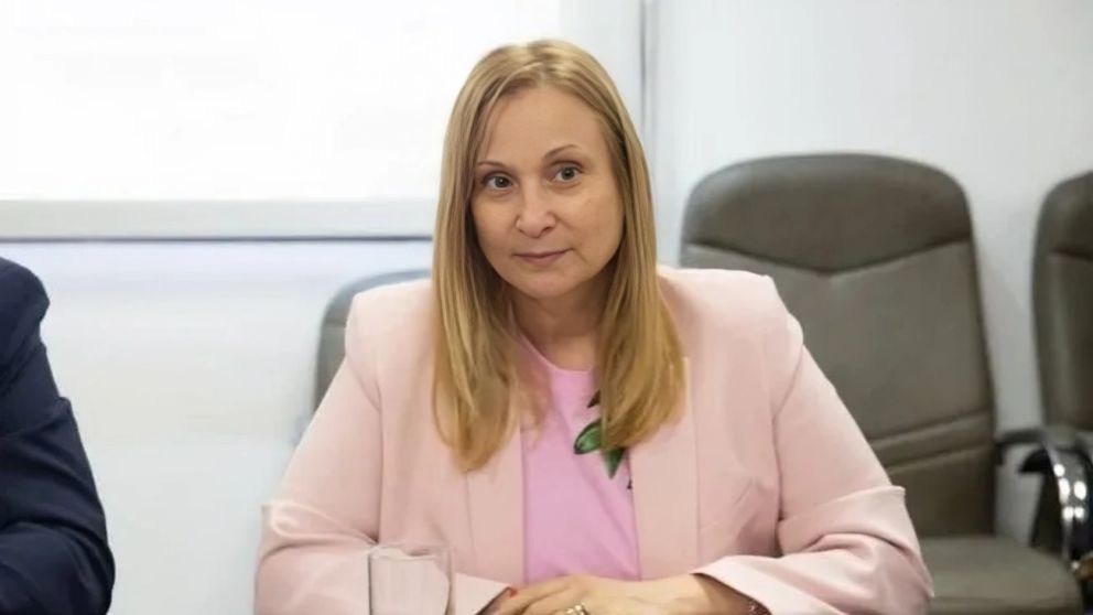 Bajo la nueva conducción, el Gobierno espera que la entidad mantenga su rol como querellante en causas de corrupción de alto impacto y refuerce los mecanismos de auditoría interna que exige la actual administración nacional