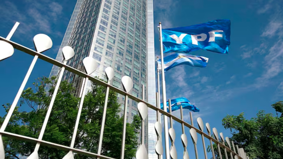 La cronología del caso YPF comenzó en 1992 con la compra de las acciones por parte de Repsol