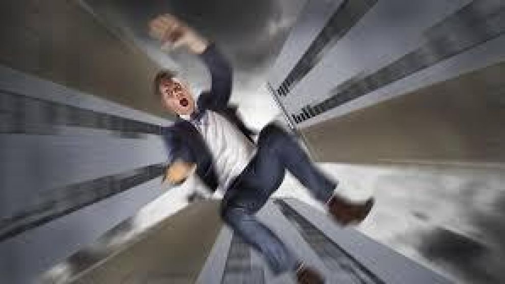 So�ar que te ca�s al vac�o: qu� revela tu mente seg�n la psicolog�a