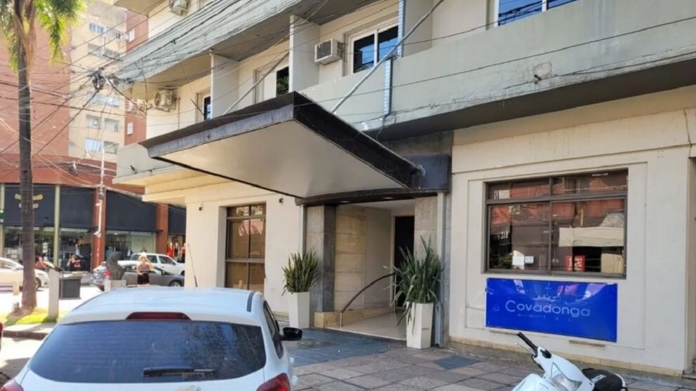 La familia Pel�ez decidi� cerrar el Hotel Covadonga de Resistencia, Chaco