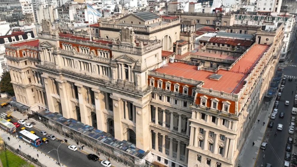 La decisi�n fue firmada por los jueces Horacio Rosatti, Carlos Rosenkrantz y Ricardo Lorenzetti