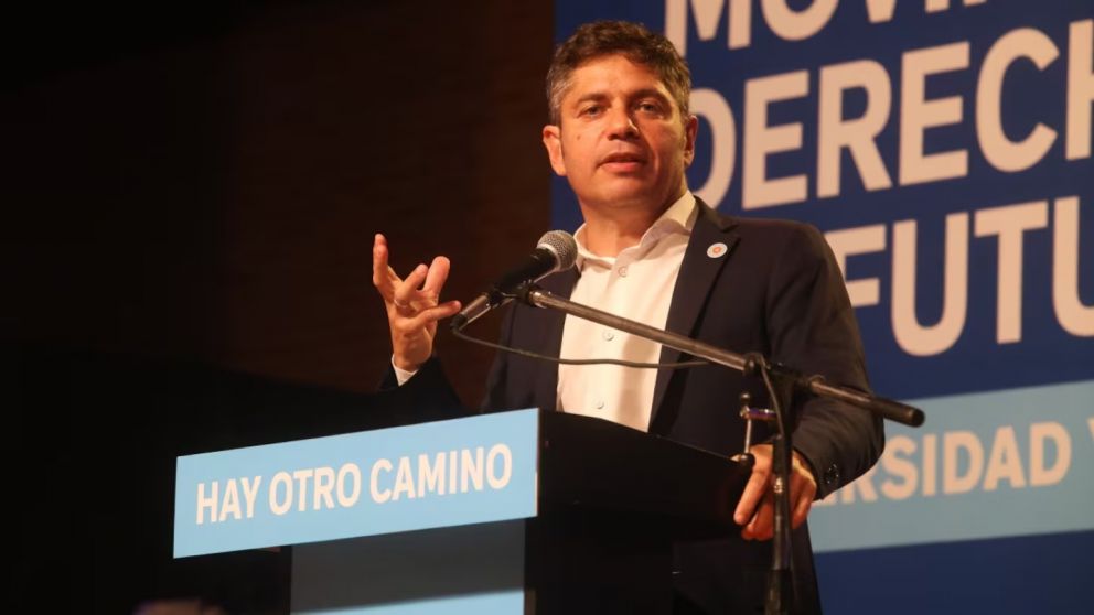 Axel Kicillof encabez� la presentaci�n del Espacio de Mujeres del Movimiento Derecho al Futuro en La Plata