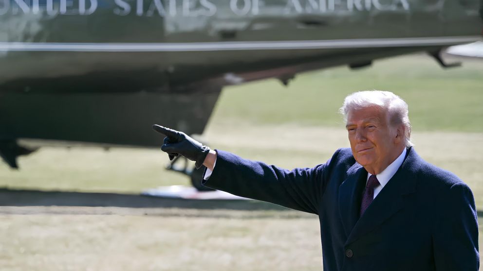 Trump amenazó con usar "la mejor munición" si fracasan las negociaciones con Irán en Pakistán