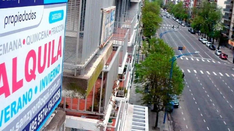 En CABA, el costo de alquilar absorbe entre el 35% y el 50% del ingreso de los inquilinos.