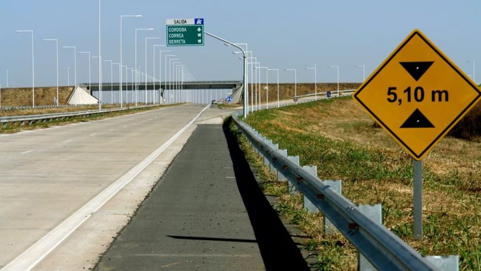 Avanza la privatizaci�n de rutas nacionales en Argentina