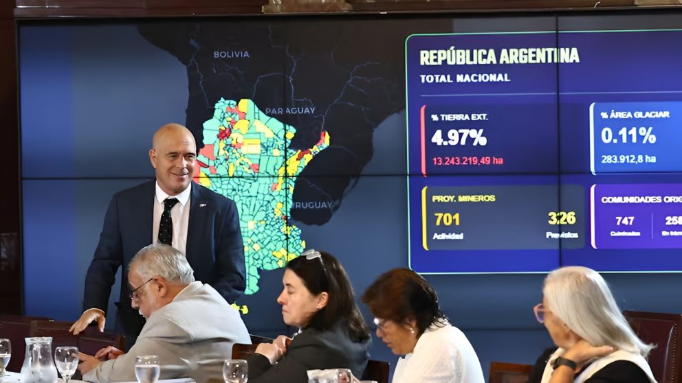 El Senado debatió el proyecto de ley de inviolabilidad de la propiedad privada y hubo un duro cruce entre el kirchnerismo y La Libertad Avanza por la prisión de Cristina Kirchner