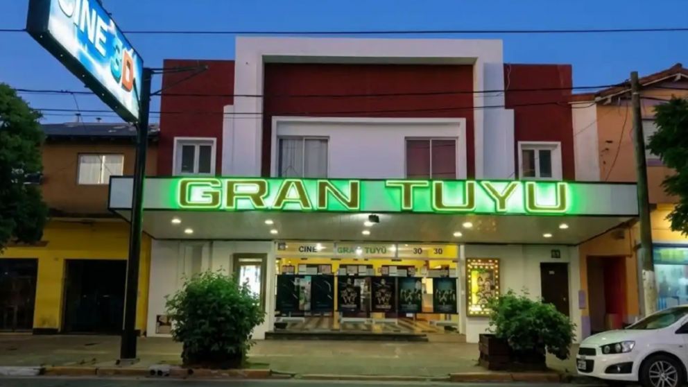 Cerró el cine Gran Tuyú que en pocos meses cumplía 90 años