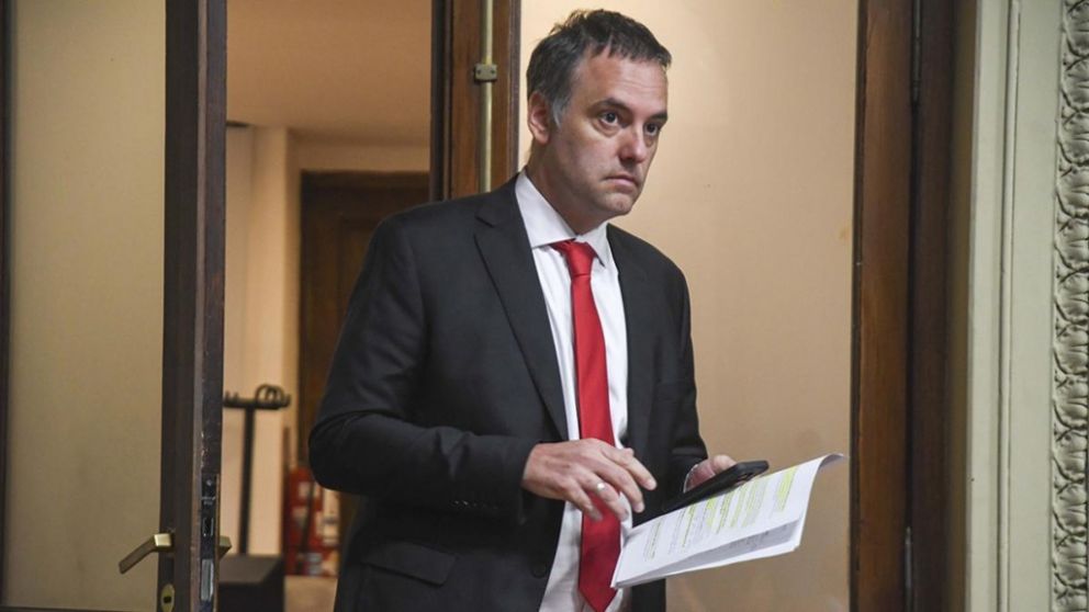 Manuel Adorni presentará su declaración jurada en medio de una investigación por su patrimonio y movimientos financieros