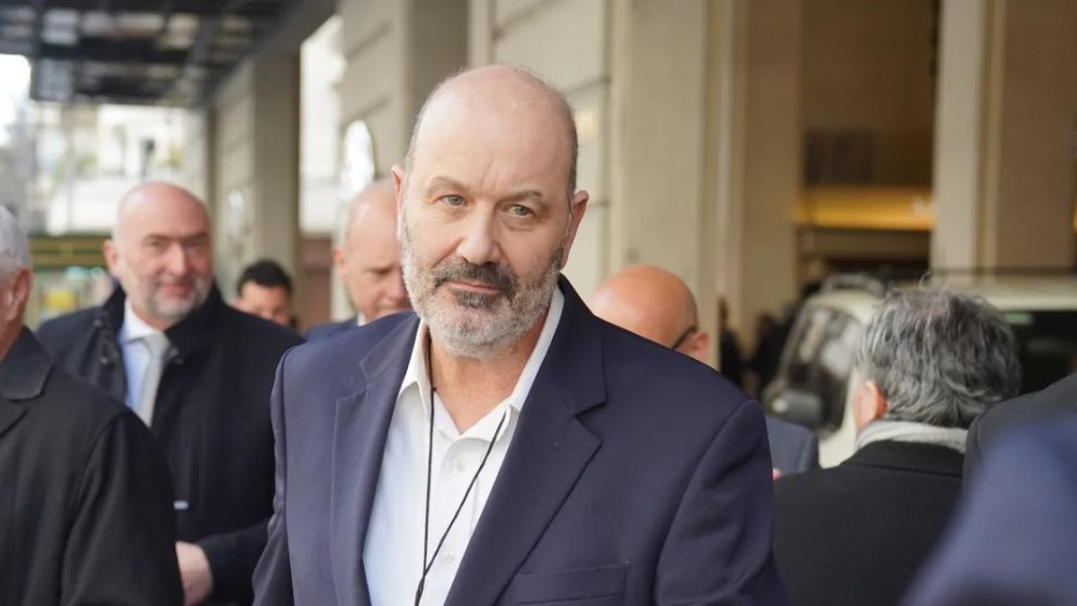 El Ministerio de Desreguraci�n y Transformaci�n del Estado prev� otra lista de 100 despidos m�s, totalizando 240 contratos rescindidos en el Servicio Meteorol�gico Nacional