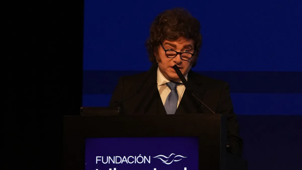 Milei aseguró que a él le va "peor" porque nunca se aumentó el sueldo: "Soy el que menos gana"
