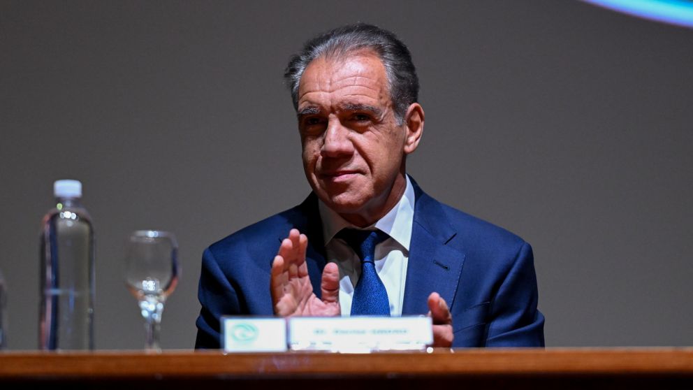 Daniel Hadad recibi� el t�tulo de doctor honoris causa por la Universidad Nacional de La Matanza