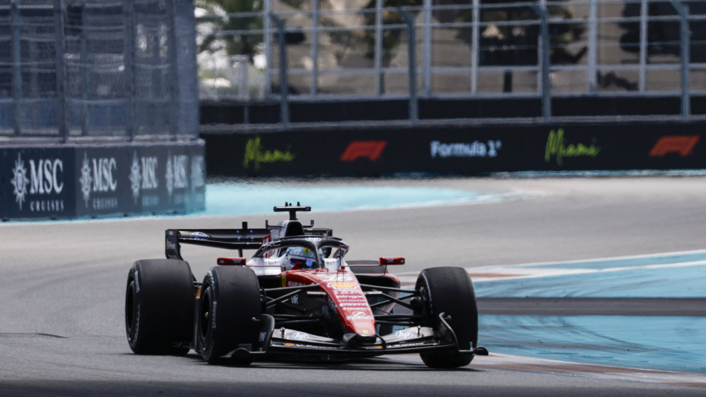 Colapinto consolida su rendimiento en Miami y larga desde el octavo lugar en la sprint.
