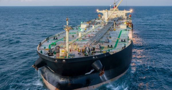 Gasolina en EE.UU. alcanza USD 4,45: impacto en el mercado