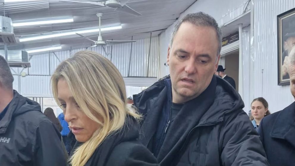 La Justicia avanza sobre el patrimonio de Manuel Adorni y su entorno con nuevas medidas de acceso a información fiscal provincial.