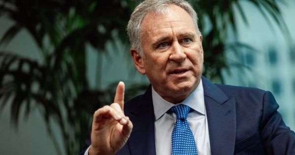 Ken Griffin critica impuestos en Nueva York y refuerza Miami