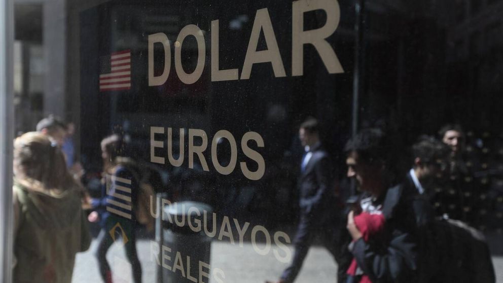 La justicia investiga el rulo financiero del dólar blue